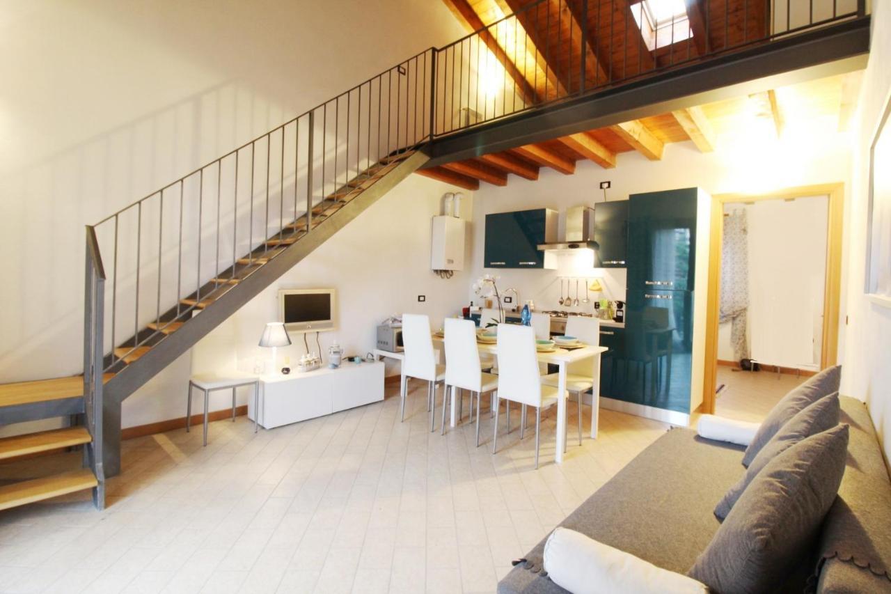 דירות לונאטו Loft Regia Antica מראה חיצוני תמונה