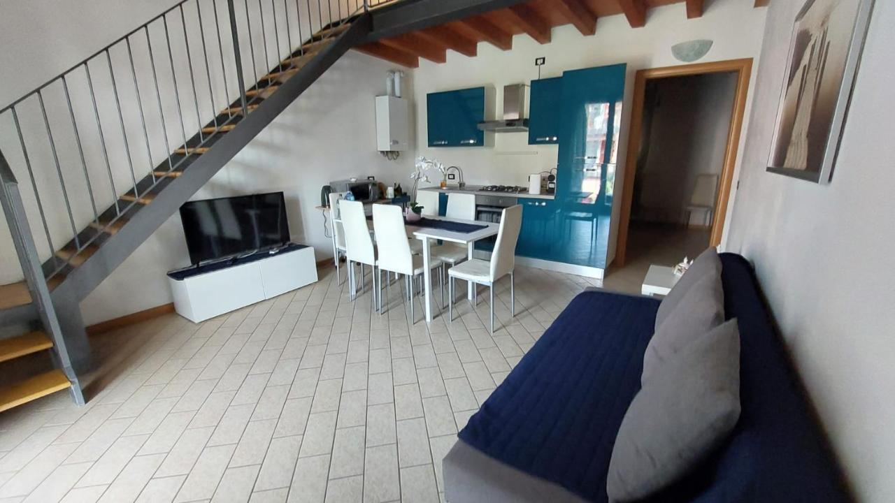 דירות לונאטו Loft Regia Antica מראה חיצוני תמונה
