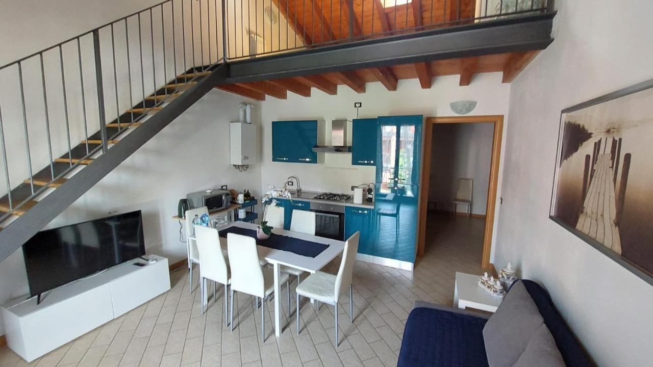 דירות לונאטו Loft Regia Antica מראה חיצוני תמונה