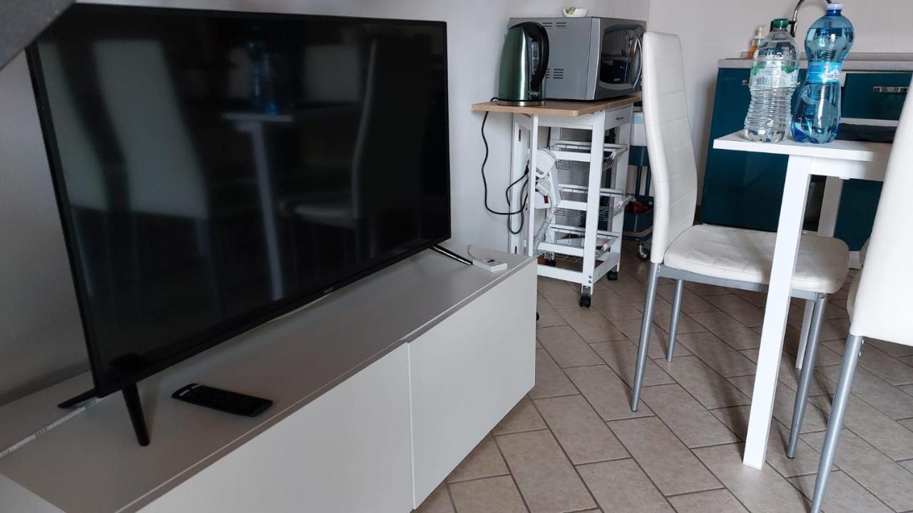 דירות לונאטו Loft Regia Antica מראה חיצוני תמונה